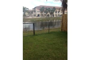 8835 Nw 98th Ave Doral, FL 33178 - MLS#A11963635