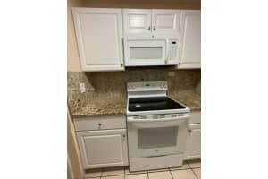 1450 Atlantic Shores Blvd 304 Hallandale Beach, FL 33009 - MLS#A11963645