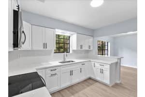 9315 Sw 72nd Ave Pinecrest, FL 33156 - MLS#A11963647