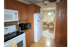 940 Ne 199th St 114 Miami, FL 33179 - MLS#A11963650