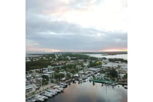 118 Burgundy Dr Tavernier, FL 33070 - MLS#A11963654