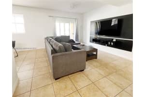 8800 Nw 107th Ct 211 Doral, FL 33178 - MLS#A11963660