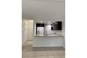 801 Nw 47th Ave 218w, Miami
