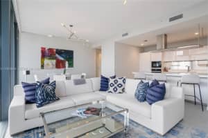 1000 Brickell Plz Ph5005 Miami, FL 33131 - MLS#A11963664