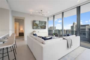 1000 Brickell Plz Ph5005 Miami, FL 33131 - MLS#A11963664