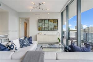 1000 Brickell Plz Ph5005 Miami, FL 33131 - MLS#A11963664