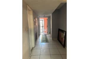 1653 Nw 58th Ave 14 Lauderhill, FL 33313 - MLS#A11963711