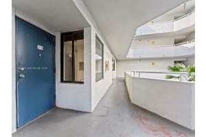 8365 Sw 152nd Ave C-310 Miami, FL 33193 - MLS#A11963746