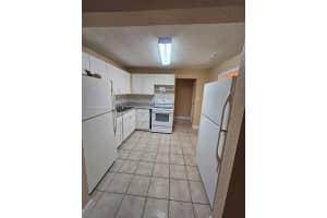 2990 Sw 15th Ave 2990 Fort Lauderdale, FL 33315 - MLS#A11963750