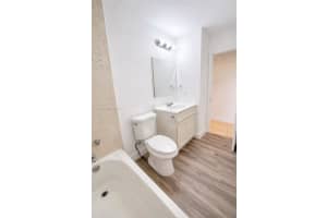 5404 Nw 26th Rd Tamarac, FL 33309 - MLS#A11963788