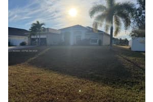 2610 Sw 1st Avenue Cape Coral, FL 33914 - MLS#A11963804
