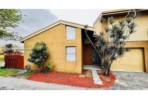 3020 E Missionwood Ln A-56, Miramar