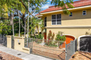 3197 Virginia St Miami, FL 33133 - MLS#A11963894