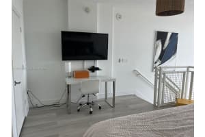 253 Ne 2nd St 433 Miami, FL 33132 - MLS#A11963910