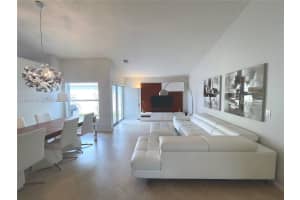 4923 Sw 33rd Way Hollywood, FL 33312 - MLS#A11963915