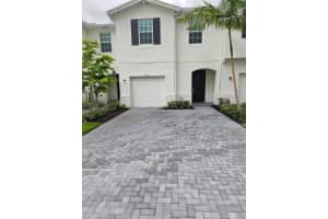 4343 Hammock Grove Dr Lake Worth, FL 33467 - MLS#A11963969