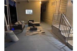 1721 Sw 84th Ave Davie, FL 33324 - MLS#A11963972