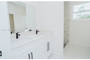 4405 E 7th Lehigh Acres, FL 33972 - MLS#A11964006