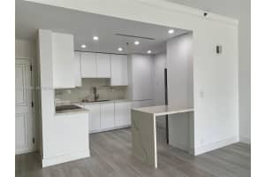 201 Crandon Blvd 306 Key Biscayne, FL 33149 - MLS#A11964069