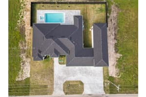 302 N El Dorado Blvd Cape Coral, FL 33993 - MLS#A11964113