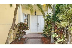 5486 Nw 112th Path 5486 Doral, FL 33178 - MLS#A11964134