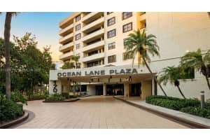 170 Ocean Lane Dr 403 Key Biscayne, FL 33149 - MLS#A11964155
