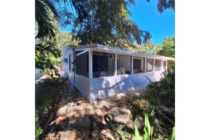 27 Pompano Ave Key Largo, FL 33037 - MLS#A11964184