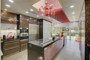 913 Diplomat Parkway Hallandale Beach, FL 33009 - MLS#A11964224