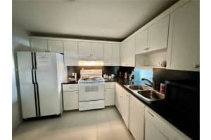 575 Crandon Blvd 503 Key Biscayne, FL 33149 - MLS#A11964228