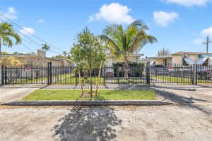 1176 Nw 48th St Miami, FL 33127 - MLS#A11964229