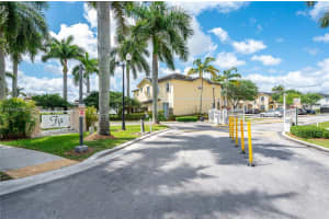 205 Se 29th Ter 2 Homestead, FL 33033 - MLS#A11964258