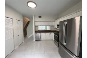 9820 Nw 56th Pl Coral Springs, FL 33076 - MLS#A11964290