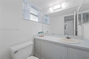 8105 Nw 61st St A206 Tamarac, FL 33321 - MLS#A11964332