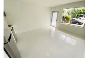 801 15th Street 102 Miami Beach, FL 33139 - MLS#A11964339