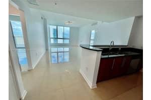 300 S Biscayne Blvd 3614 Miami, FL 33131 - MLS#A11964345