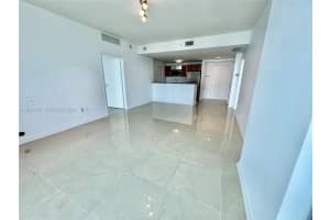 300 S Biscayne Blvd 3614 Miami, FL 33131 - MLS#A11964345