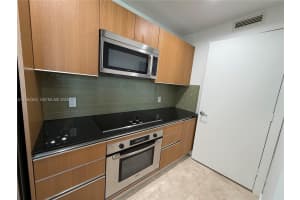 1060 Brickell Ave 4003 Miami, FL 33131 - MLS#A11964364