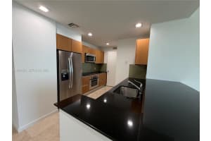 1060 Brickell Ave 4003 Miami, FL 33131 - MLS#A11964364