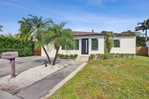 1517 Moffett St, Hollywood