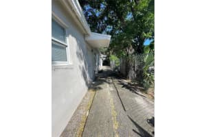 534 Nw 23rd Ave 3 Fort Lauderdale, FL 33311 - MLS#A11964378