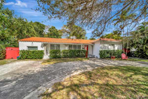 77 Ne 95th St . Miami Shores, FL 33138 - MLS#A11964397