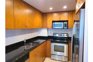 10350 W Bay Harbor Dr 5l Bay Harbor Islands, FL 33154 - MLS#A11964438