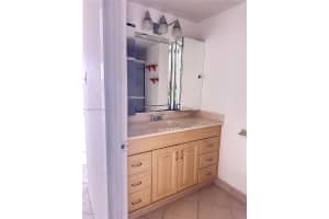 18051 Biscayne Blvd Ph05 Aventura, FL 33160 - MLS#A11964443