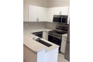 10776 Nw 84th Ln 8-30 Doral, FL 33178 - MLS#A11964446