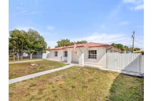 16321 Sw 102nd Pl Miami, FL 33157 - MLS#A11964448