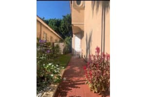 2240 Ne 37th Ter Homestead, FL 33033 - MLS#A11964452