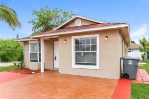 5725 Boynton Cove Way Boynton Beach, FL 33437 - MLS#A11964461