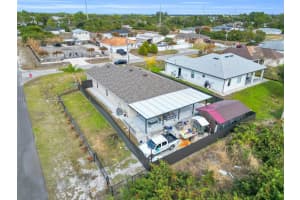 2707 2nd St SW, Lehigh Acres, FL 33976, - MLS#A11964516