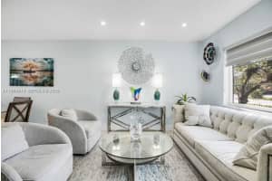 39 Ne 20th Ct 9a Wilton Manors, FL 33305 - MLS#A11964518