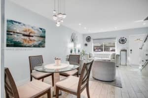 39 Ne 20th Ct 9a Wilton Manors, FL 33305 - MLS#A11964518